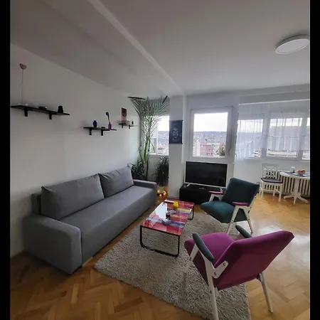 Happy Place Apartment Nis